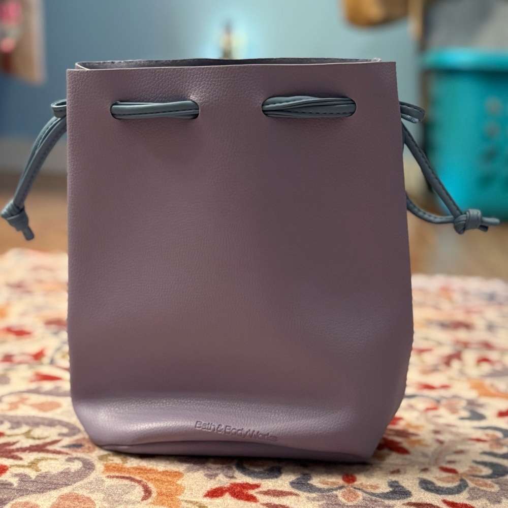 BBW Purple Bucket Bag